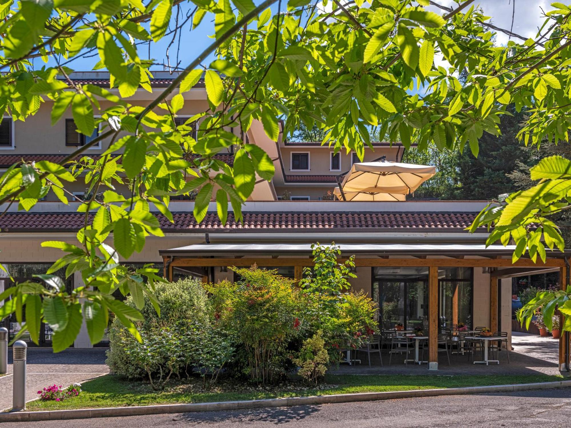 Il Castagneto Hotel Мельфи Экстерьер фото