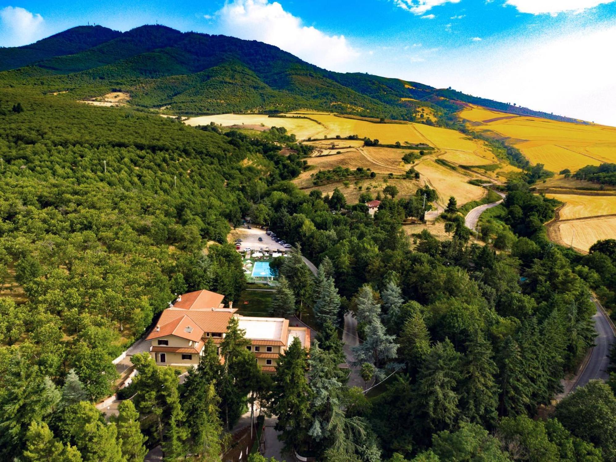 Il Castagneto Hotel Мельфи Экстерьер фото