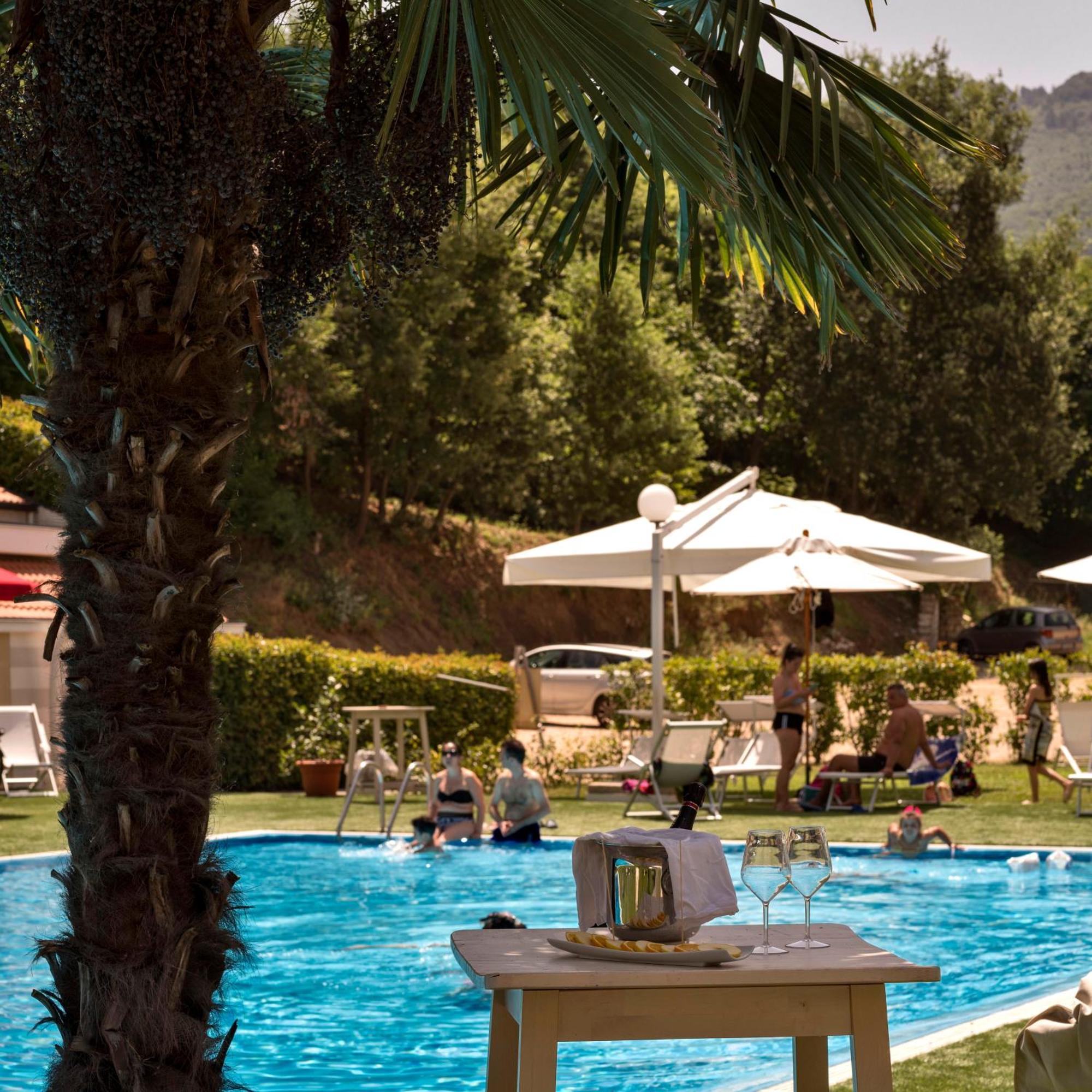 Il Castagneto Hotel Мельфи Экстерьер фото